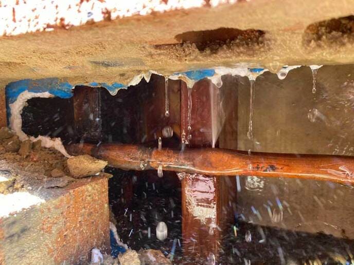 Interior plumbing leak inspection in Glendale